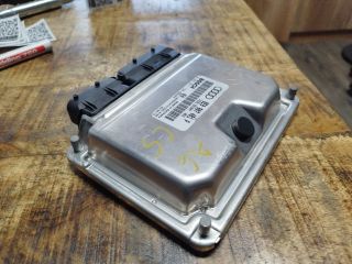 bontott AUDI A6 C5 Motorvezérlő