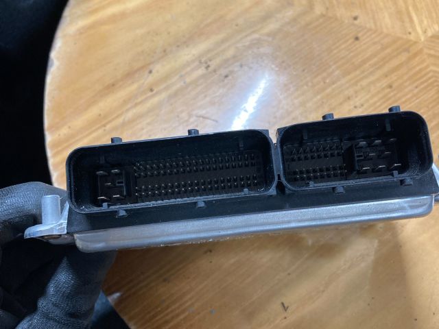 bontott AUDI A6 C5 Motorvezérlő