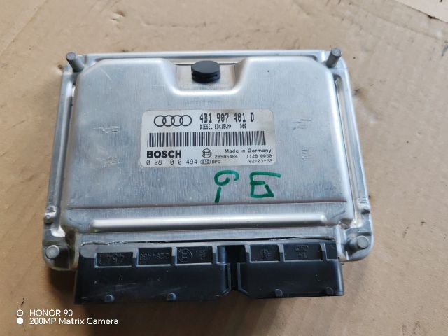 bontott AUDI A6 C5 Motorvezérlő