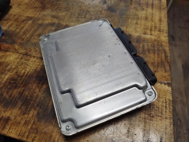 bontott AUDI A6 C5 Motorvezérlő