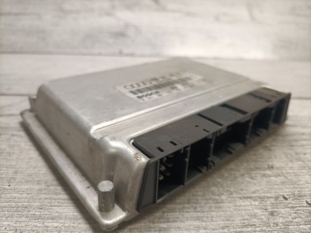 bontott AUDI A6 C5 Motorvezérlő