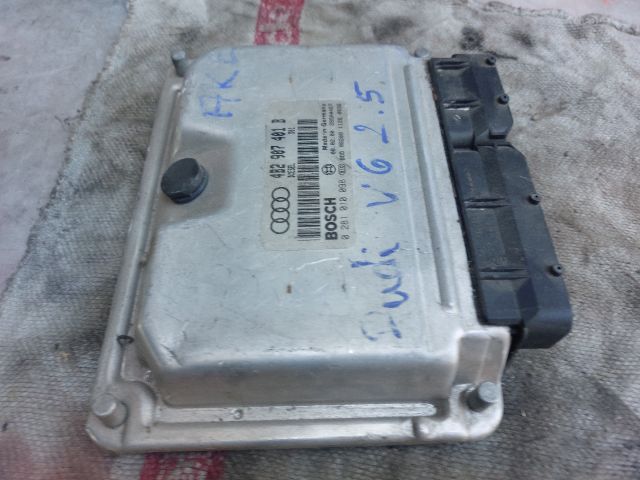 bontott AUDI A6 C5 Motorvezérlő