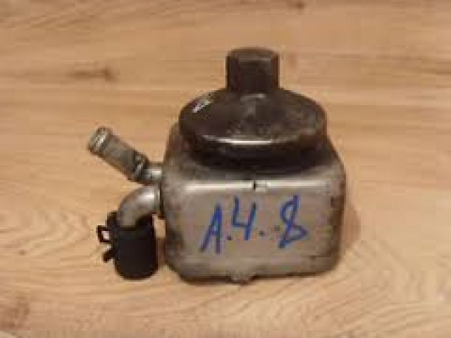 bontott AUDI A6 C5 Olajhűtő