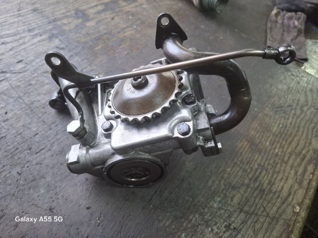 bontott AUDI A6 C5 Olajszivattyú