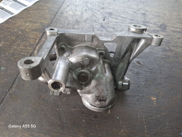 bontott AUDI A6 C5 Olajszivattyú