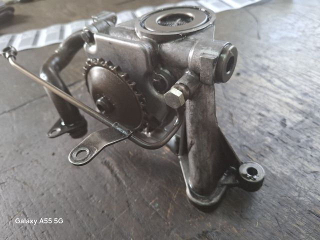 bontott AUDI A6 C5 Olajszivattyú