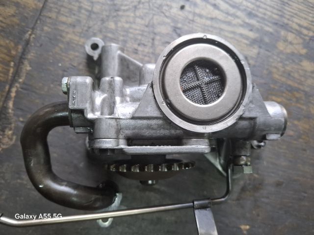 bontott AUDI A6 C5 Olajszivattyú