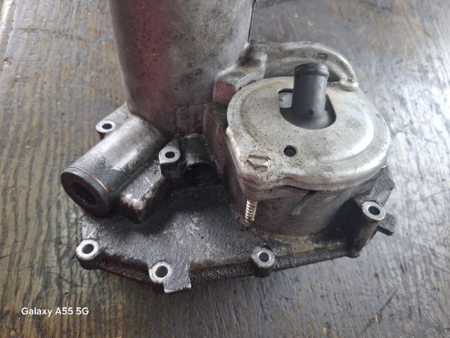 bontott AUDI A6 C5 Olajszűrő Ház