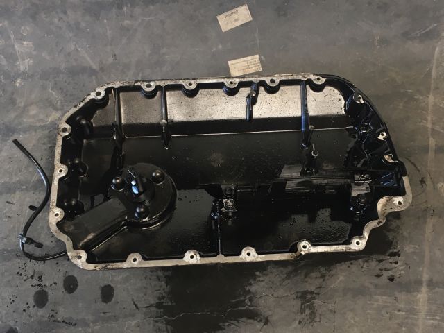 bontott AUDI A6 C5 Olajteknő