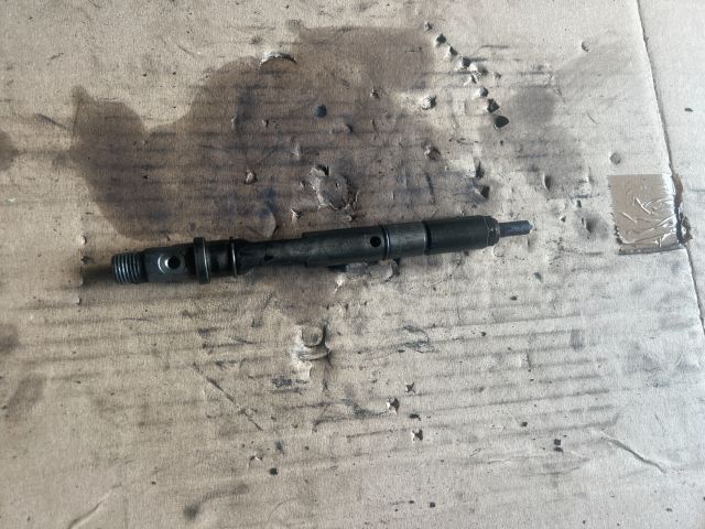 bontott AUDI A6 C5 Porlasztó (1 db)