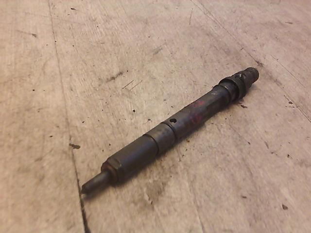 bontott AUDI A6 C5 Porlasztó (1 db)