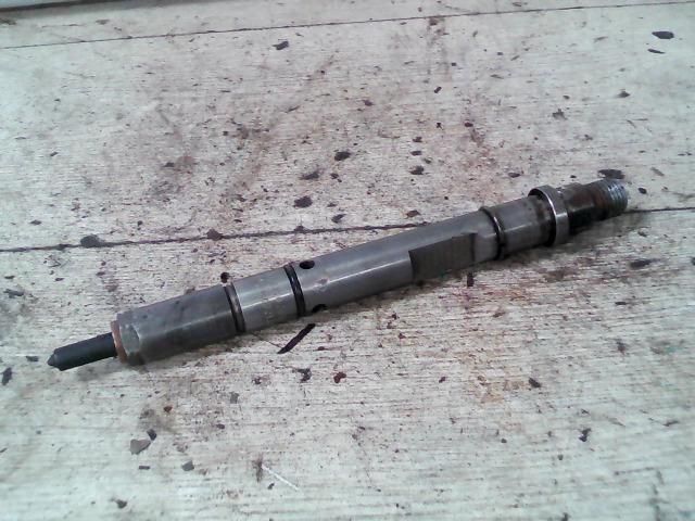 bontott AUDI A6 C5 Porlasztó (1 db)