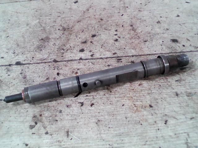 bontott AUDI A6 C5 Porlasztó (1 db)