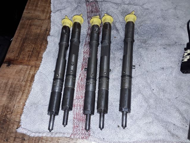 bontott AUDI A6 C5 Porlasztó (1 db)