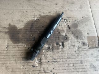 bontott AUDI A6 C5 Porlasztó (1 db)