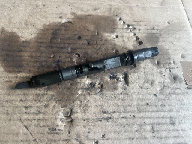 bontott AUDI A6 C5 Porlasztó (1 db)