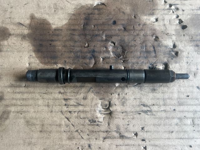 bontott AUDI A6 C5 Porlasztó (1 db)