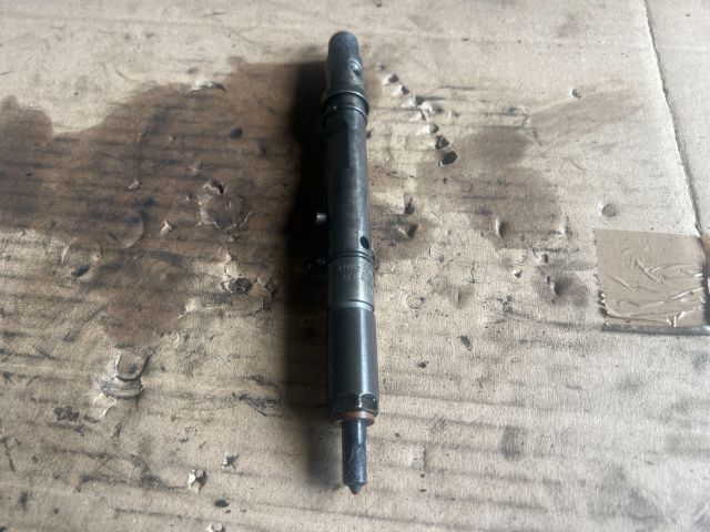 bontott AUDI A6 C5 Porlasztó (1 db)