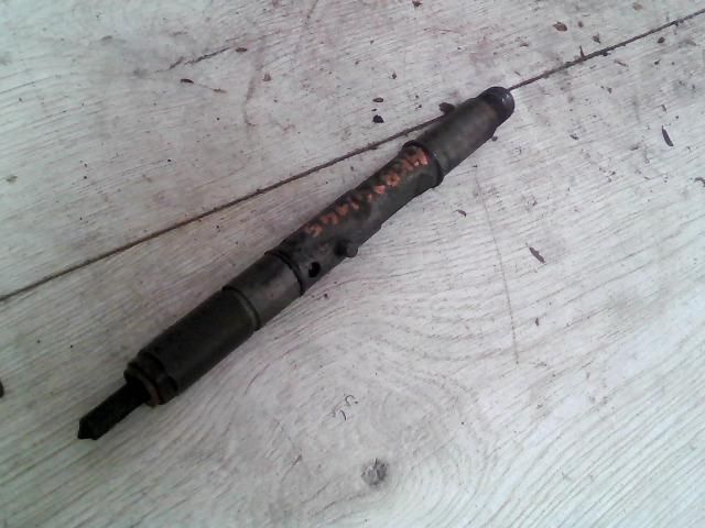 bontott AUDI A6 C5 Porlasztó (1 db)