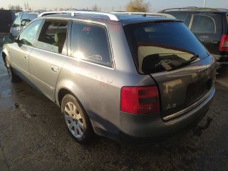 bontott AUDI A6 C5 Bal első Rugó