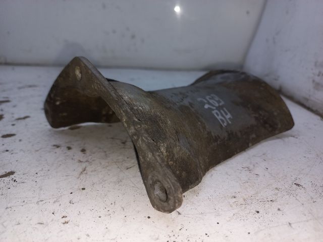 bontott AUDI A6 C5 Bal Féltengely Porvédő Lemez