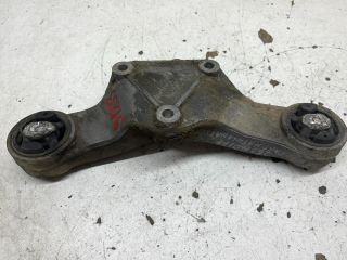 bontott AUDI A6 C5 Differenciálmű Tartó Bak