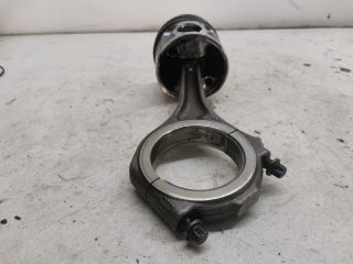 bontott AUDI A6 C5 Dugattyú és Hajtókar