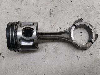 bontott AUDI A6 C5 Dugattyú és Hajtókar