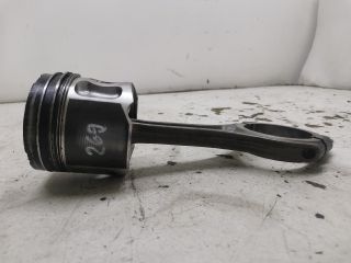 bontott AUDI A6 C5 Dugattyú és Hajtókar