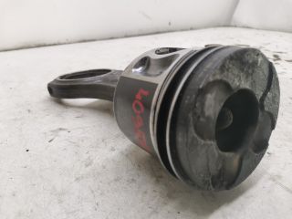 bontott AUDI A6 C5 Dugattyú és Hajtókar