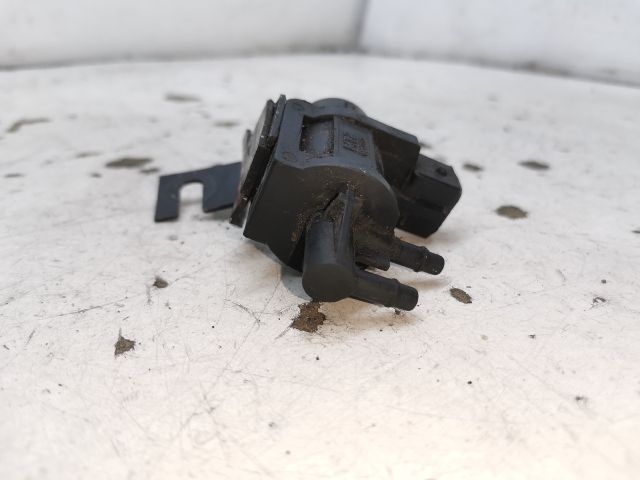 bontott AUDI A6 C5 EGR / AGR Vákum Szelep