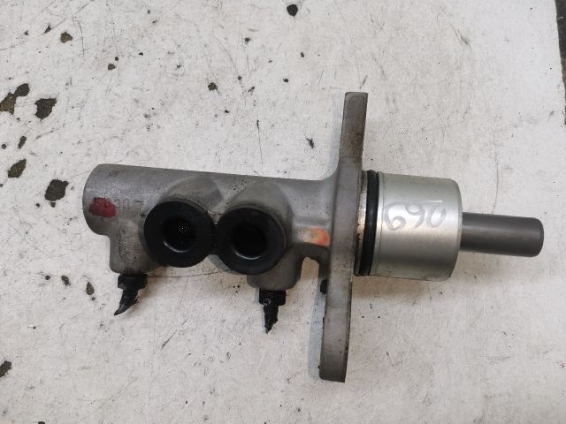 bontott AUDI A6 C5 Főfékhenger