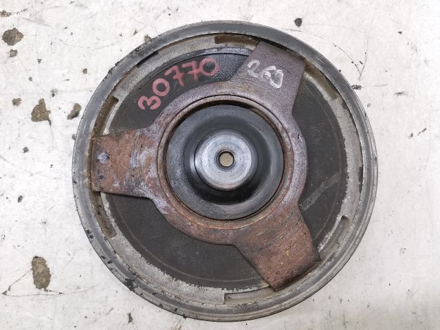 bontott AUDI A6 C5 Főtengely Szíjtárcsa