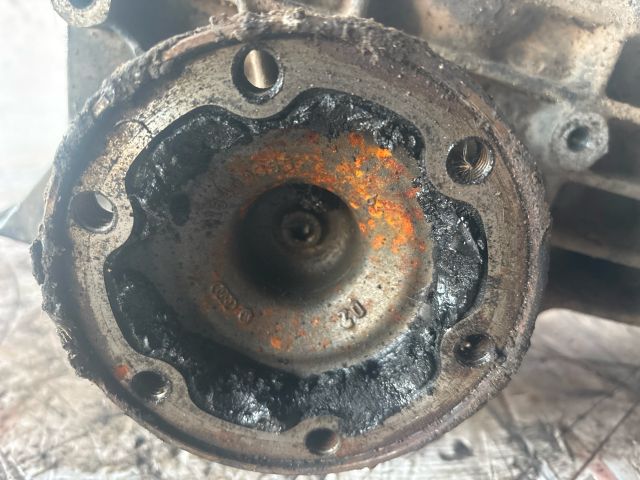 bontott AUDI A6 C5 Hátsó Differenciálmű