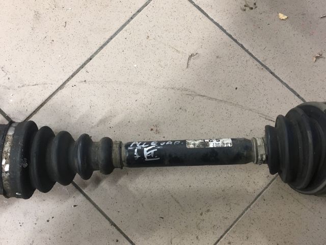 bontott AUDI A6 C5 Jobb Féltengely