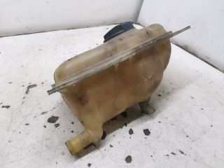 bontott AUDI A6 C5 Kiegyenlítő Tartály