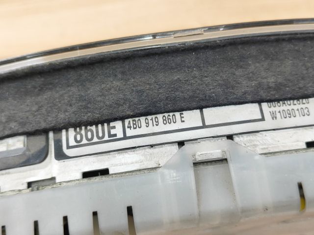 bontott AUDI A6 C5 Kilométeróra