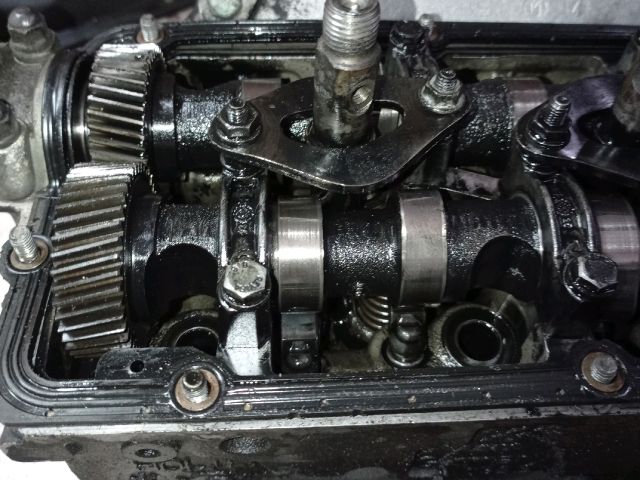 bontott AUDI A6 C5 Kipufogó Vezérműtengely