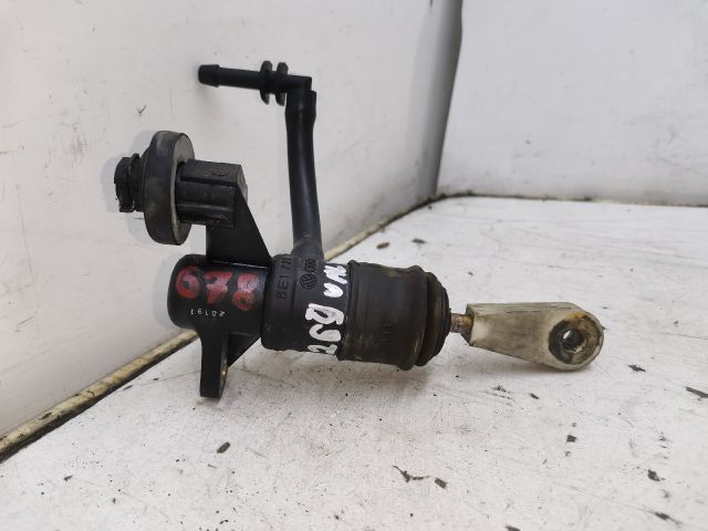 bontott AUDI A6 C5 Kuplung Munkahenger