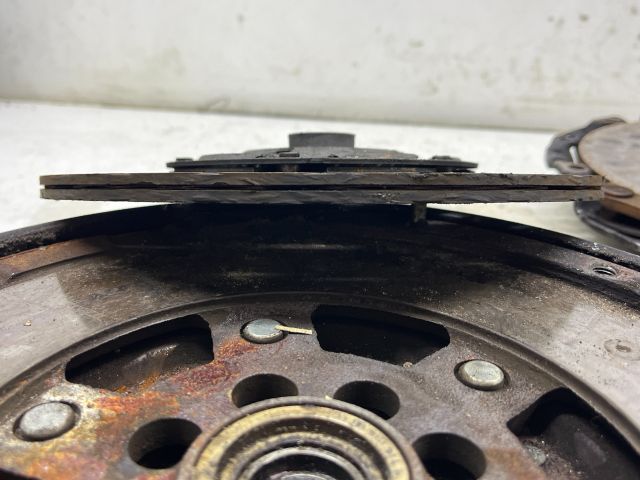 bontott AUDI A6 C5 Kuplung Szett Lendkerékkel