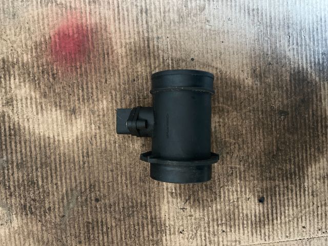 bontott AUDI A6 C5 Légtömegmérő