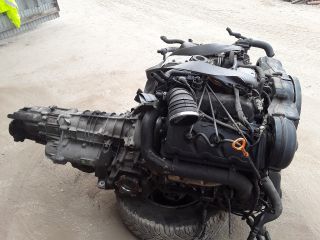 bontott AUDI A6 C5 Motor (Fűzött blokk hengerfejjel)
