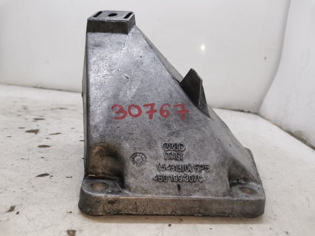 bontott AUDI A6 C5 Motor Tartó Bak Bal