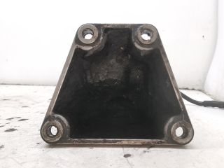 bontott AUDI A6 C5 Motor Tartó Bak Jobb