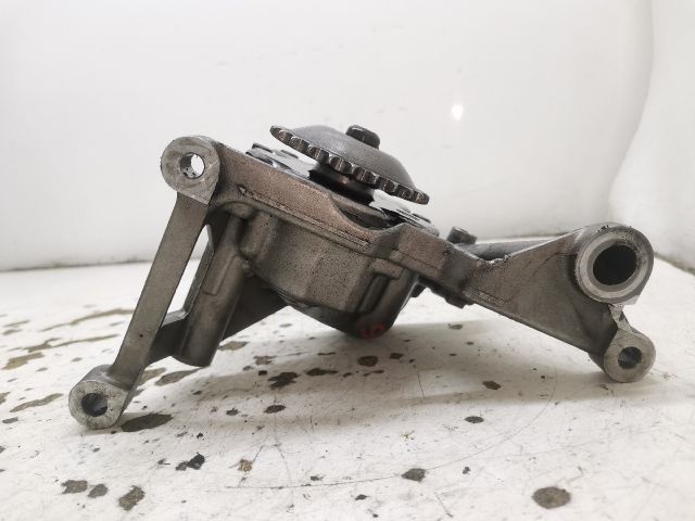 bontott AUDI A6 C5 Olajszivattyú