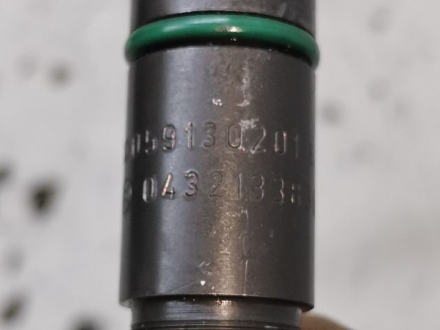 bontott AUDI A6 C5 Porlasztó (1 db)