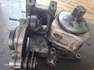 bontott AUDI A6 C5 Szervó Tartó Bak Szíjfeszítővel