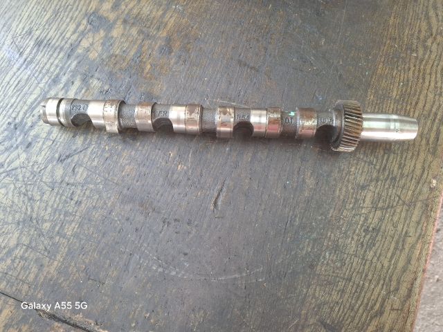 bontott AUDI A6 C5 Szívó Vezérműtengely