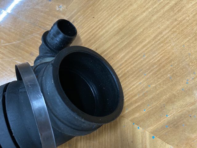 bontott AUDI A6 C5 Turbócső