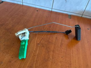 bontott AUDI A6 C5 Üzemanyagszint Jeladó